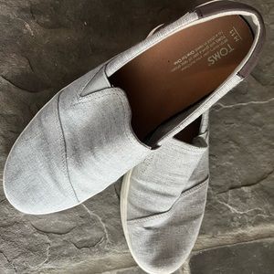 Mens Tom’s slip on lomas